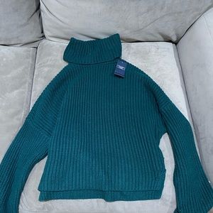 Abercrombie & Fitch turtle neck sweater